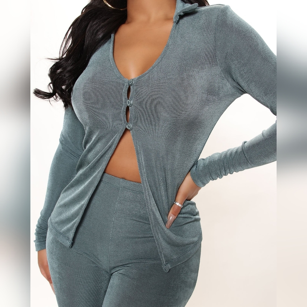Pant Set - Picture 2 of 4